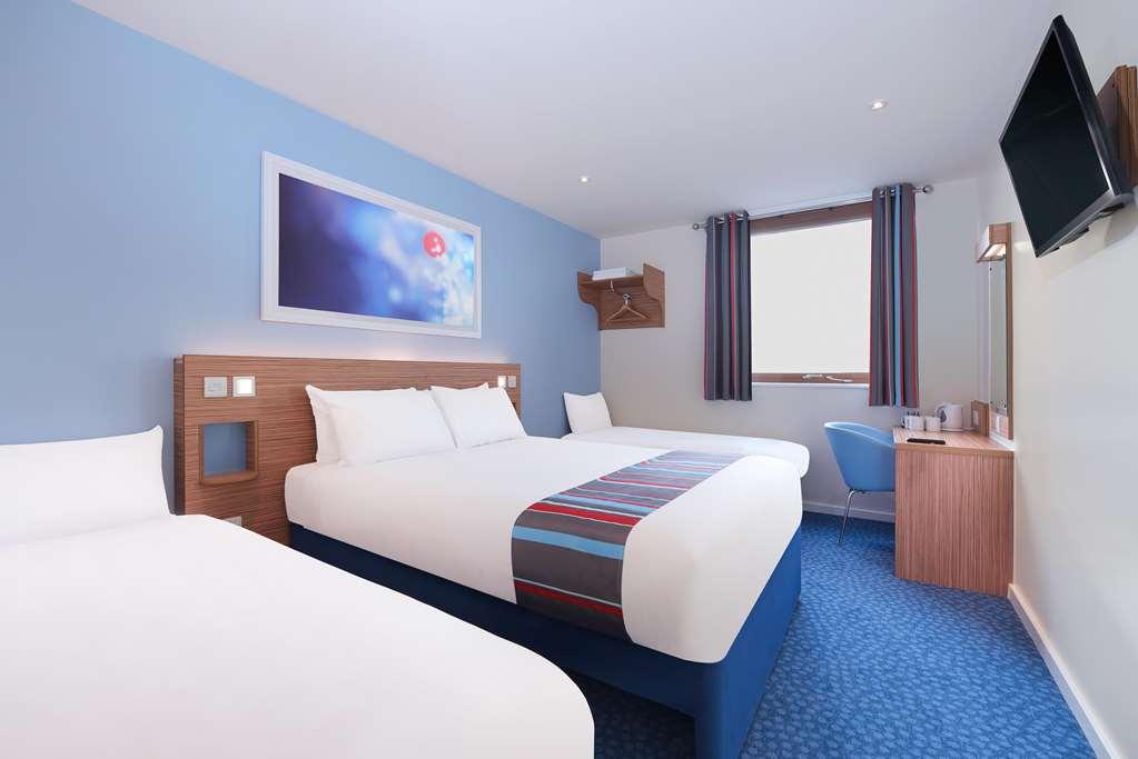 Travelodge Chester Central 客房 照片