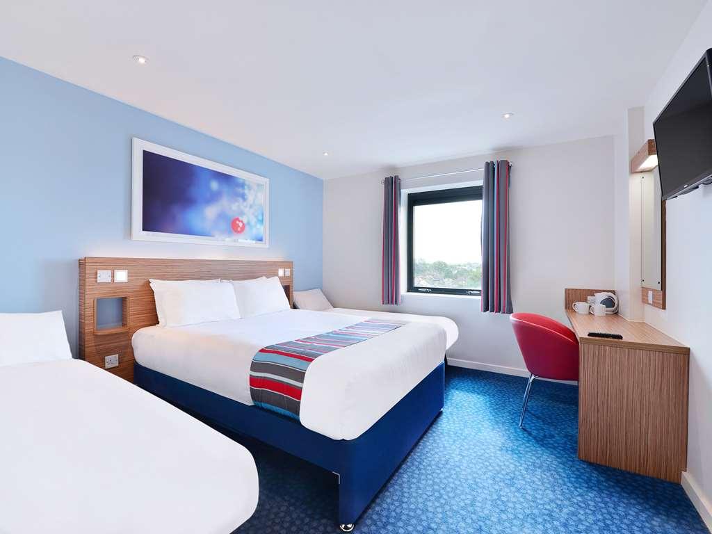 Travelodge Chester Central 客房 照片